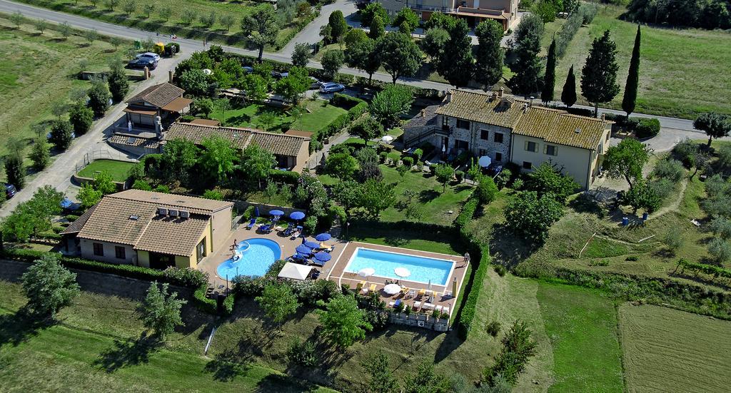 Aparthotel Tenuta Badia '99 Paciano